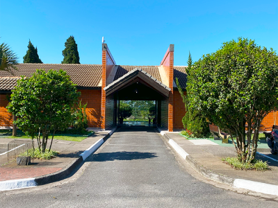 Entrada Salas de Velório